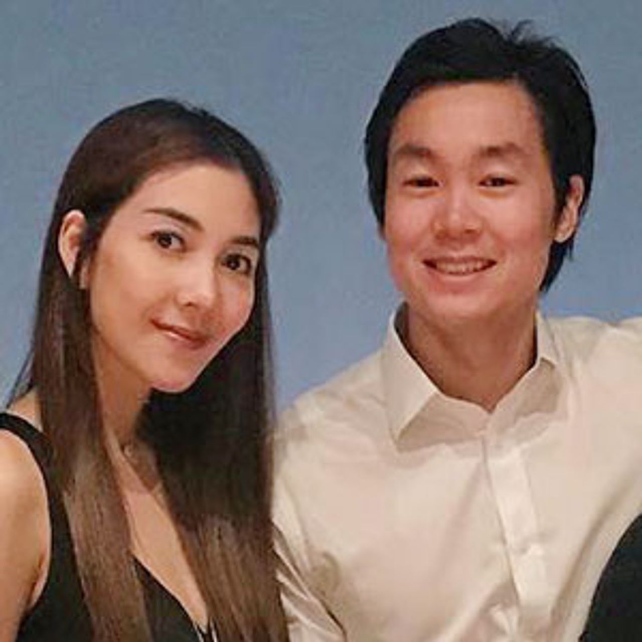 ความรักครั้งใหม่ของสาว วุ้นเส้น-วิริฒิพา กับไฮโซ ประณัย พรประภา ค่อยเป็นค่อยไป ล่าสุด เพิ่งกล้าลงภาพคู่ (ในภาพหมู่) ให้เห็นเป็นขวัญตา...ลงบ่อยๆ ก็ชินไปเอง คริๆ.