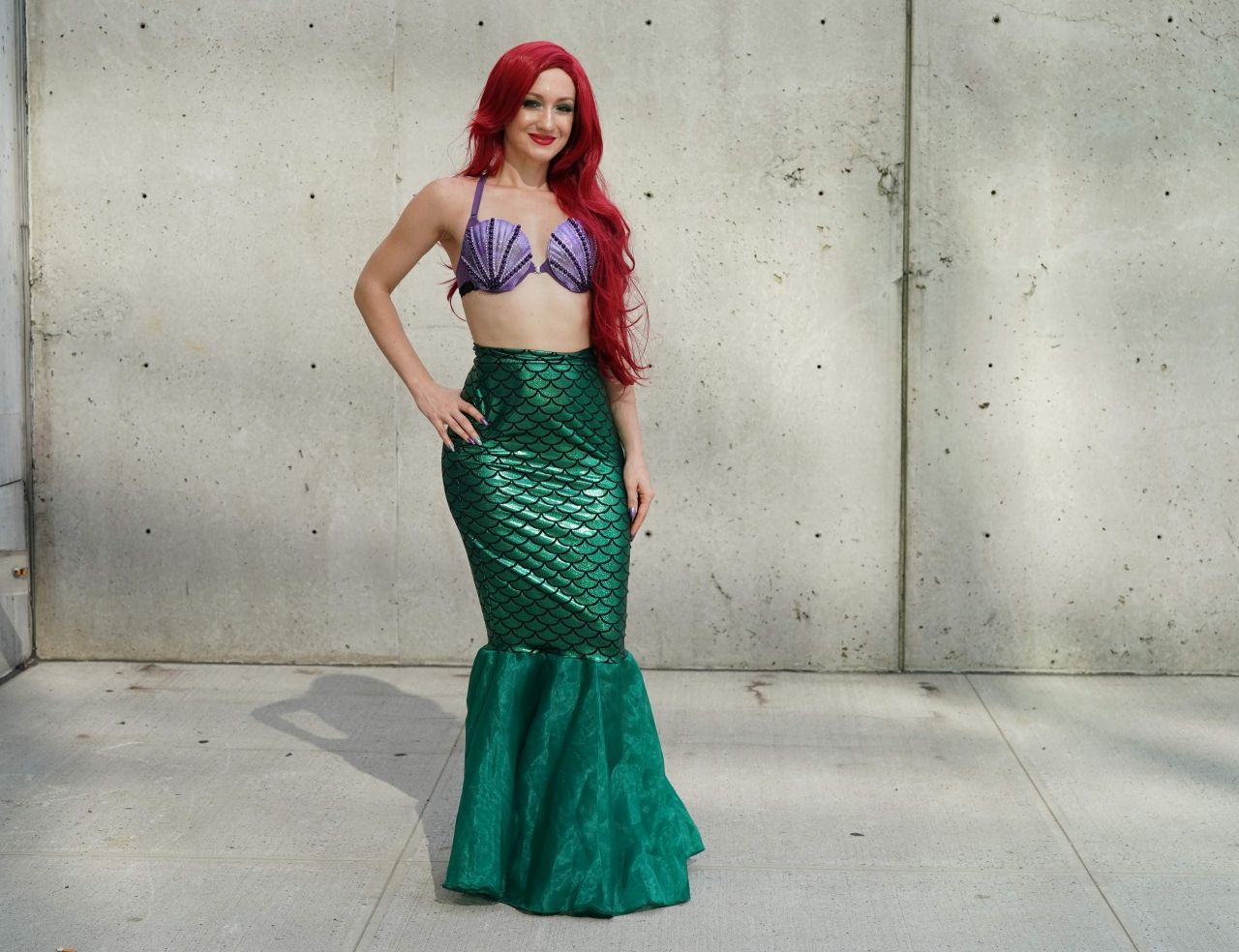 ท่านี้ไม่ผ่าน ต้องนอนๆ แหวกว่ายสายน้ำ นางเงือกขาดน้ำได้ด้วยเหรอ 