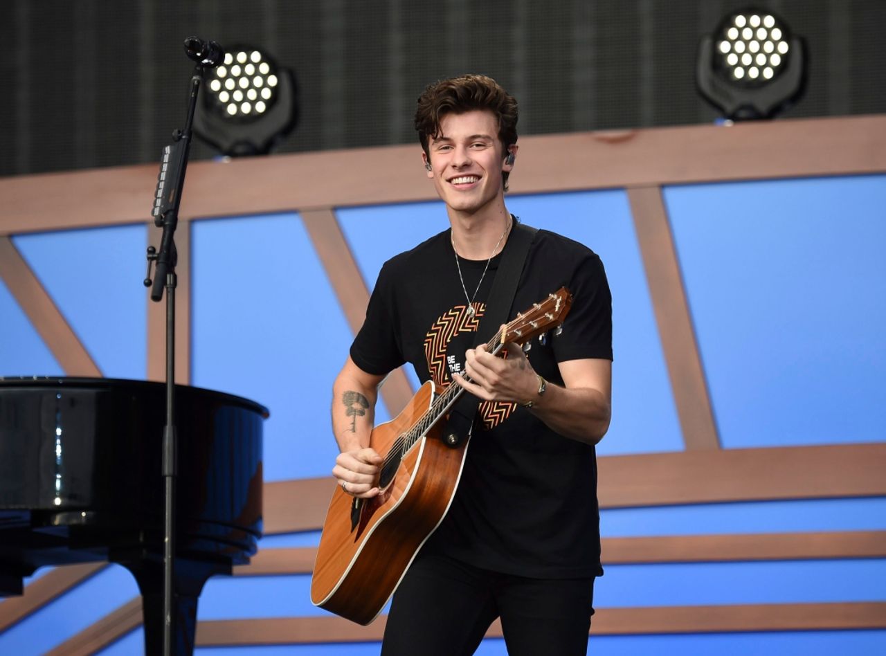 หล่อจัดหล่อจริงจัง ชอว์น เมนเดส 