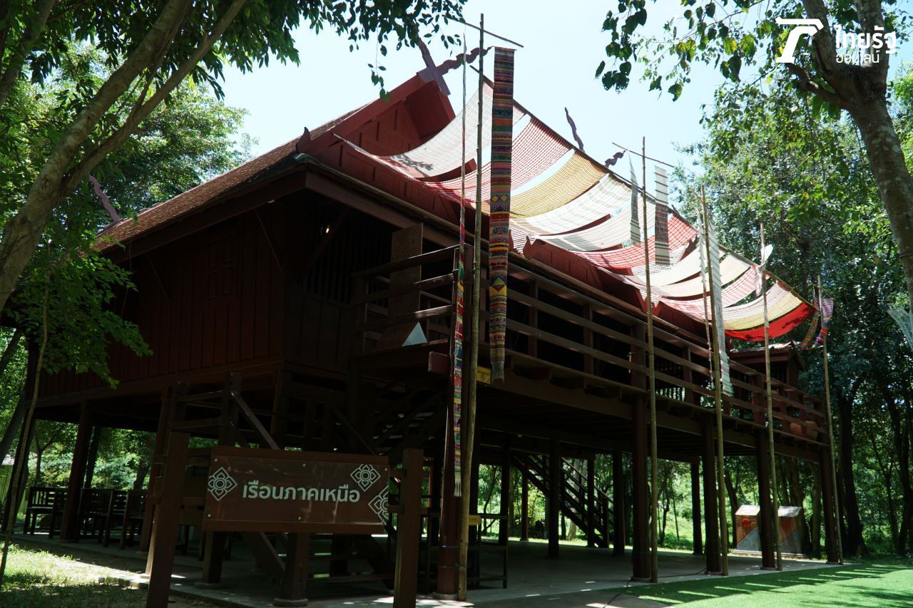 บ้านเรือนไทยภาคเหนือ