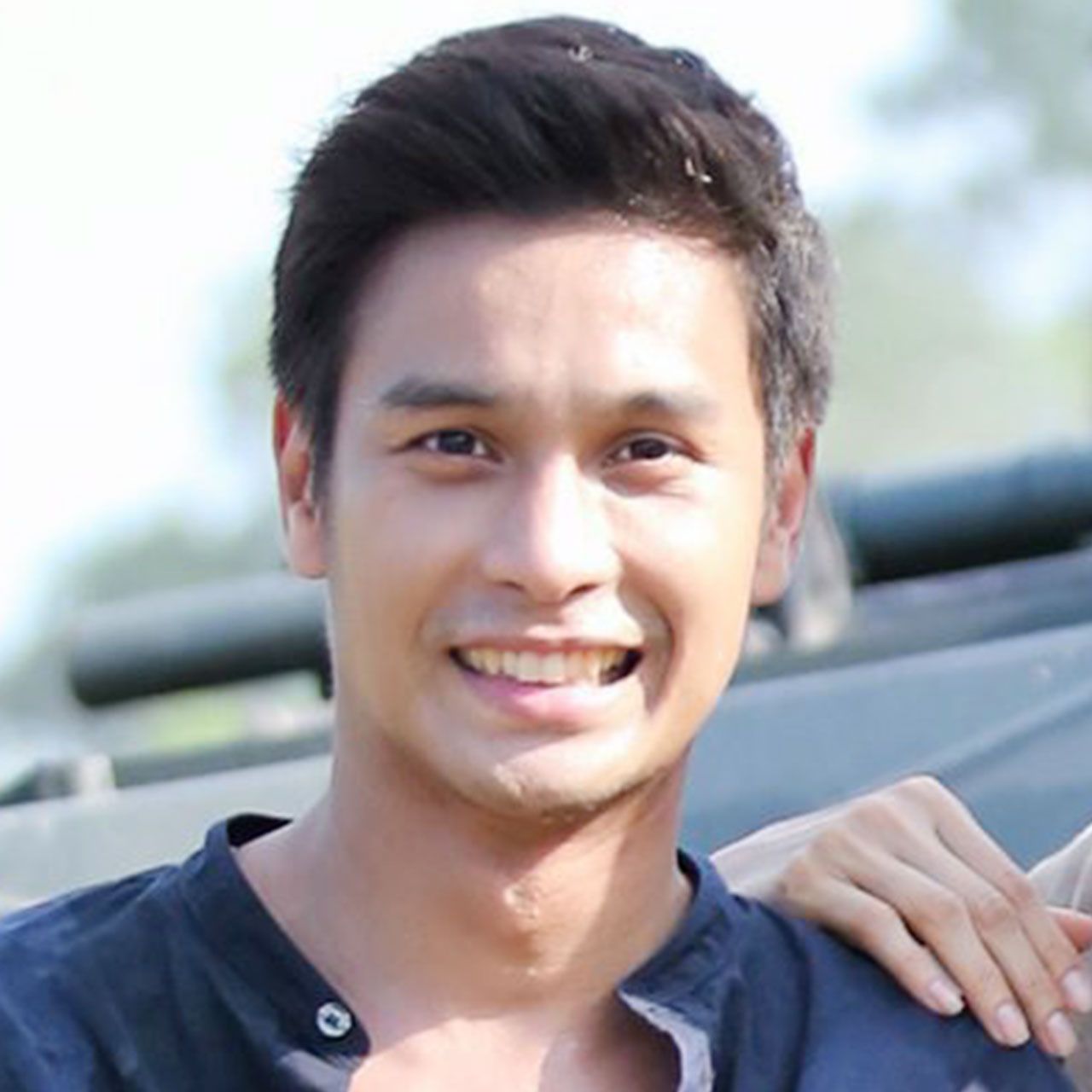 บท กิรนันท์ ใน “บาปรัก” ช่องวัน 31 สุดปัง! ขนาด โอ-อนุชิต เจอหน้า กบ-สุวนันท์ ยังปรี่มาชื่นชม “ถ้ามีโอกาสผมอยากเล่นละครกับพี่กบมากๆครับ” สักเรื่องมั้ยคุณบอย.