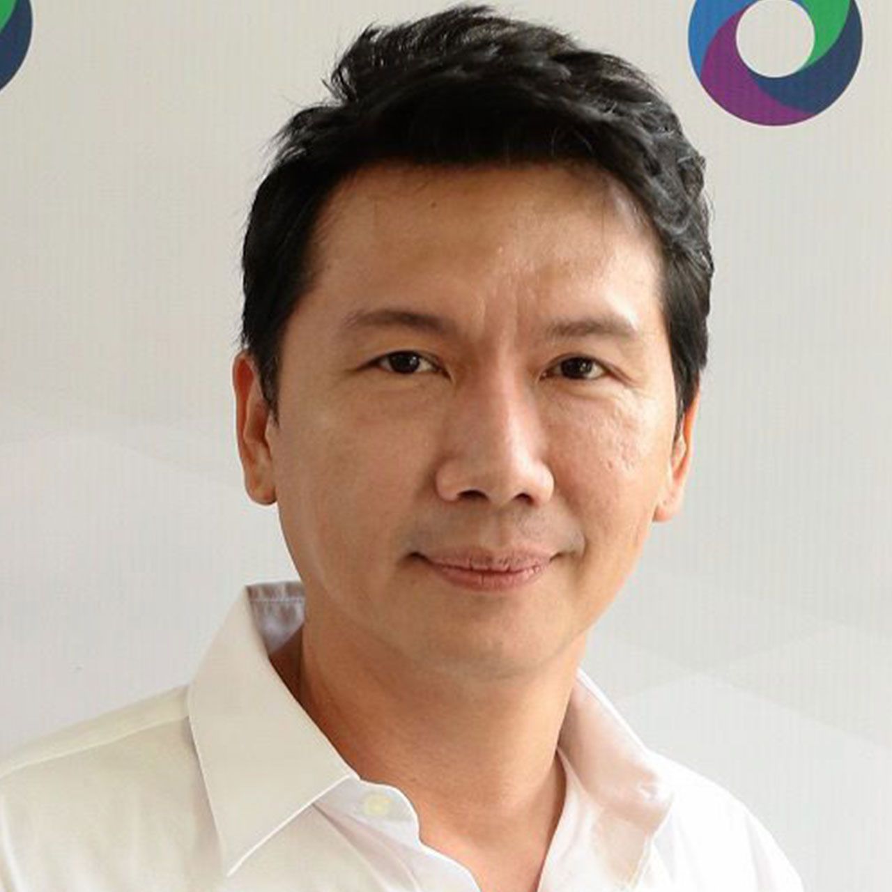 ละคร “สาปกระสือ” ลงจอเรียกเรตติ้งให้ช่อง 8 สุดปัง นอกจาก บอสโด่ง-องอาจ จะยิ้มไม่หุบ ฟากผู้จัด เอ๊ะ-อิสริยา คงได้ละครลอตใหม่ปีหน้าอีกเพียบแน่.