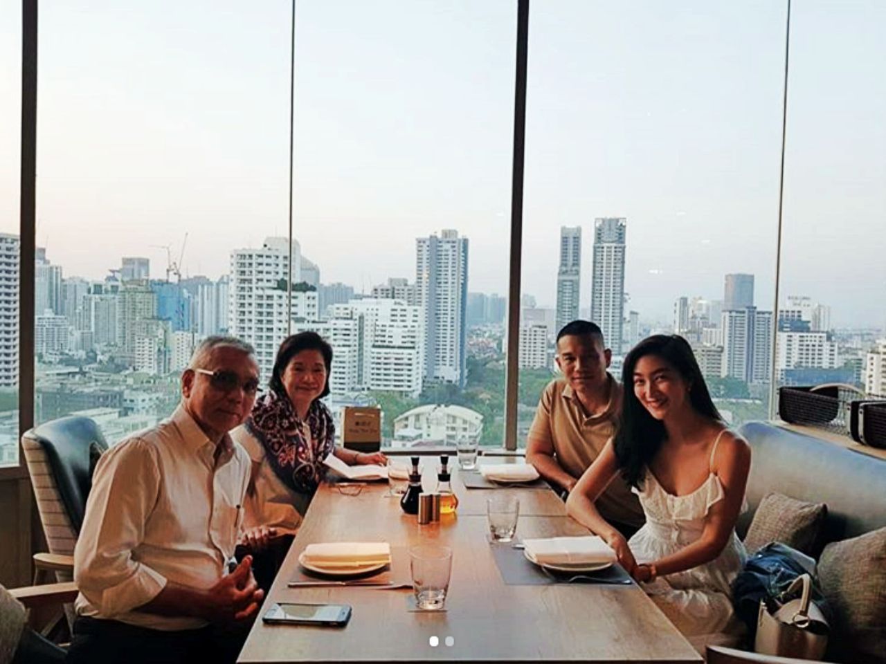 กับครอบครัวพี่หมีค่ะ 