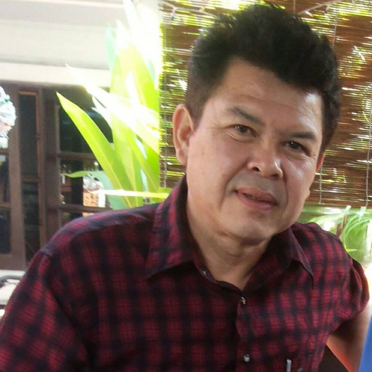 นายสีเภา เพชรนก ทนายความ