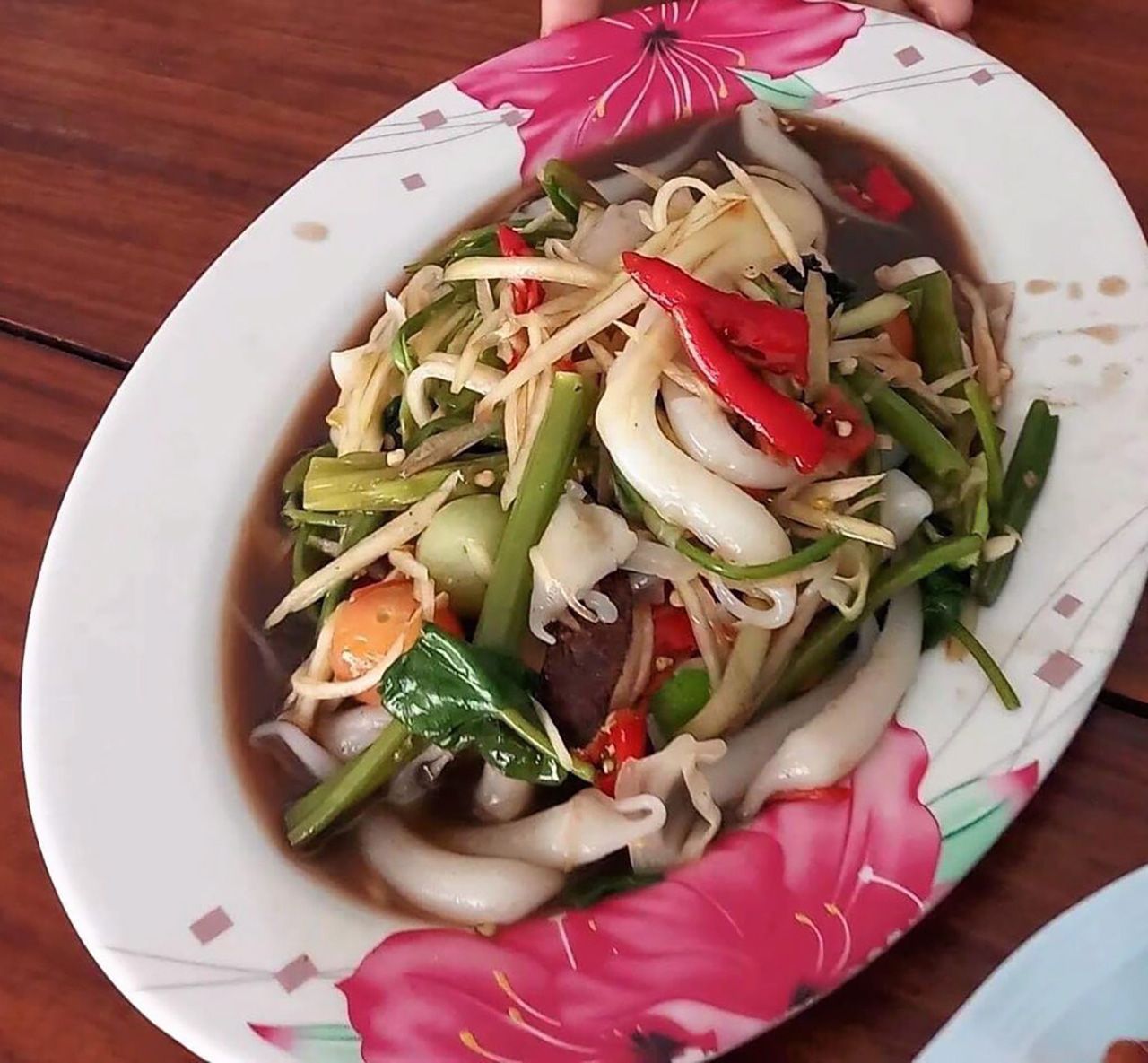 พาเหรดแซ่บ! กันถึงทรวง ที่ “ร้านยายยัง”.