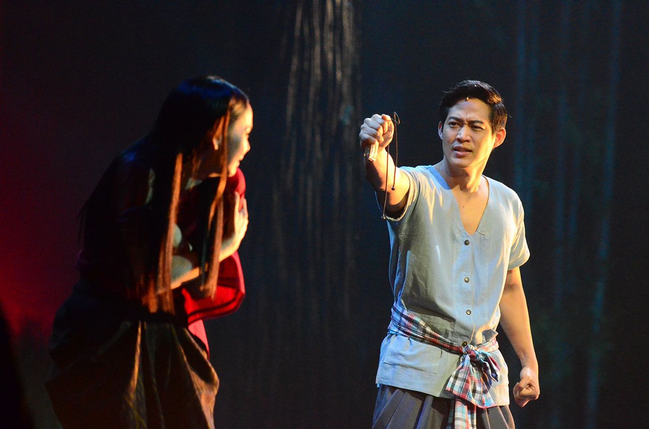 สองพระนางของเรื่อง 