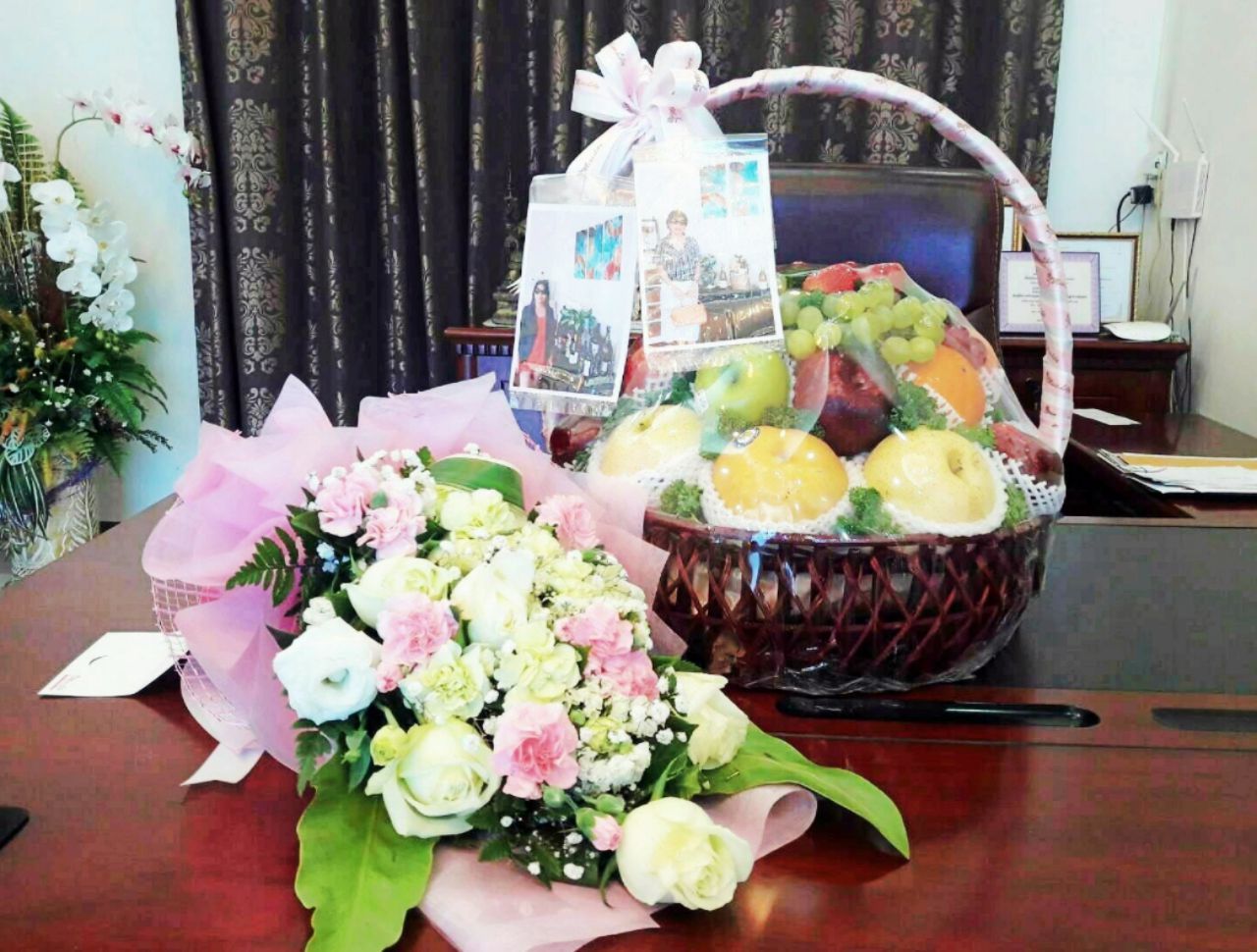 ของฝากจากแฟนๆ