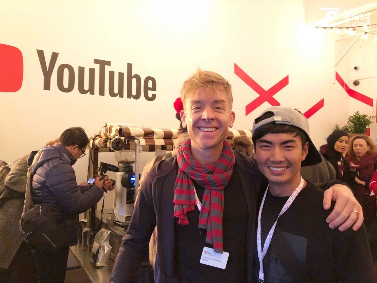 คุณลุค แคสซาดี-ดอเรียน(ซ้าย) และ คุณเต้ ฐปนนท พิทักษ์รัตนโยธิน(ขวา)