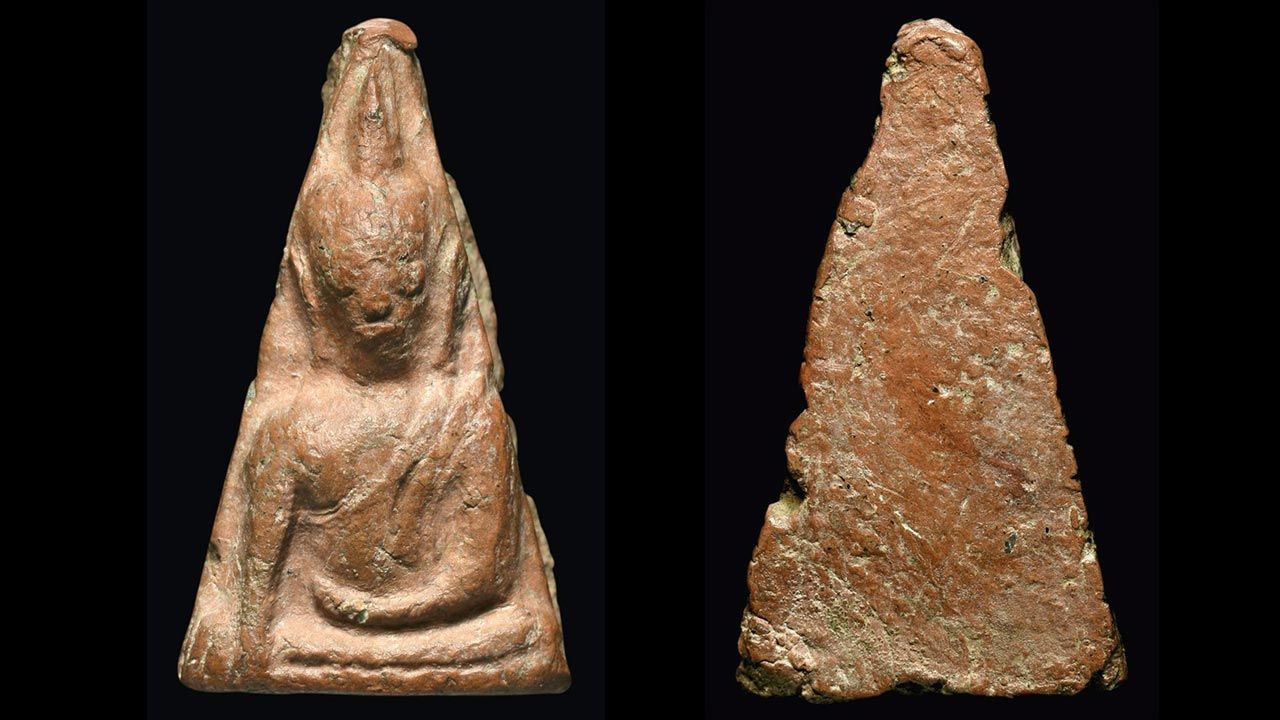 พระนางพญา พิมพ์อกนูนเล็ก กรุวัดนางพญา พิษณุโลก แชมป์งานศรีนคร ของ ศิริคูวิบูลย์ศิลป์.