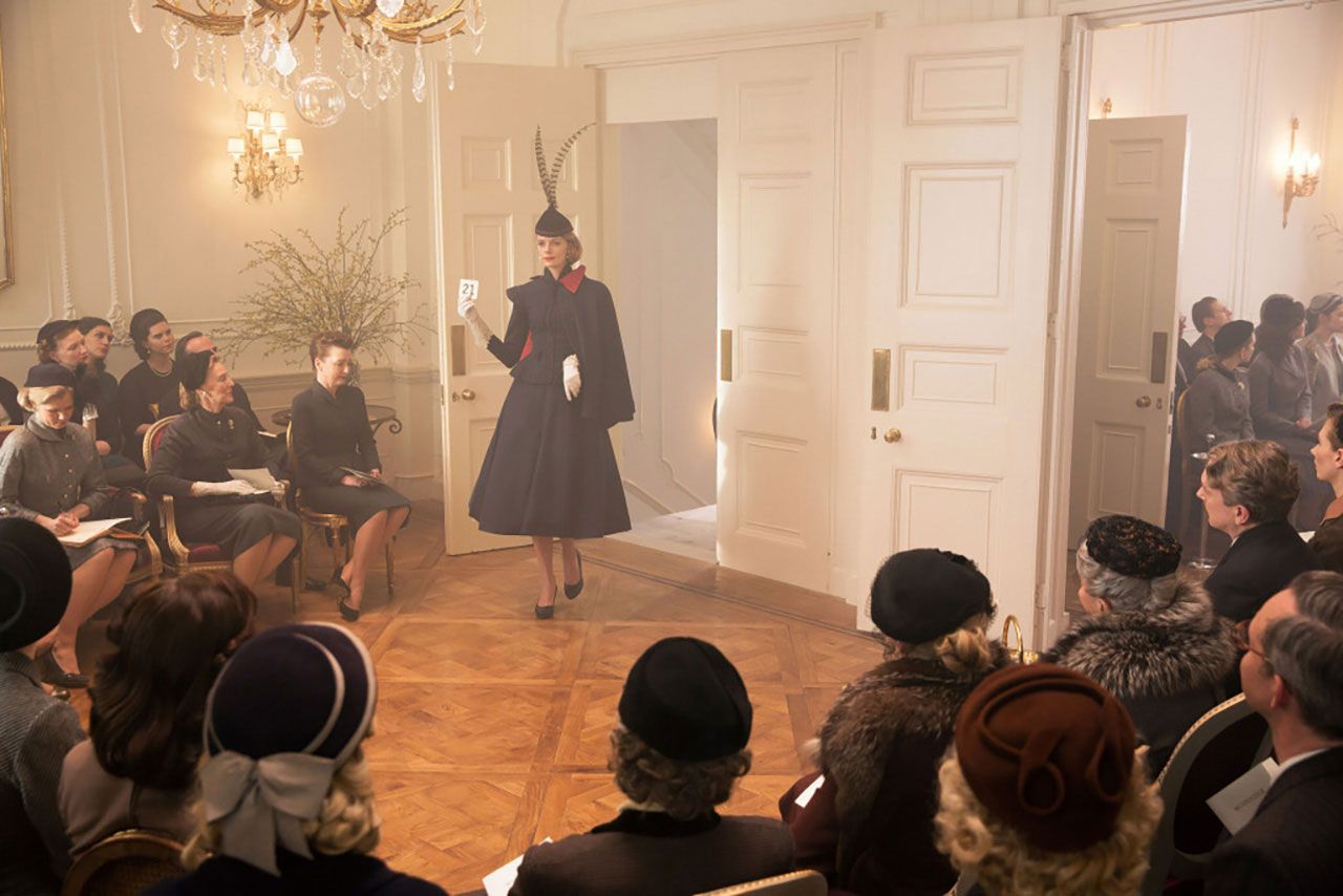 เป็นหนังพิเศษของคนที่รักงานแฟชั่นโดยแท้