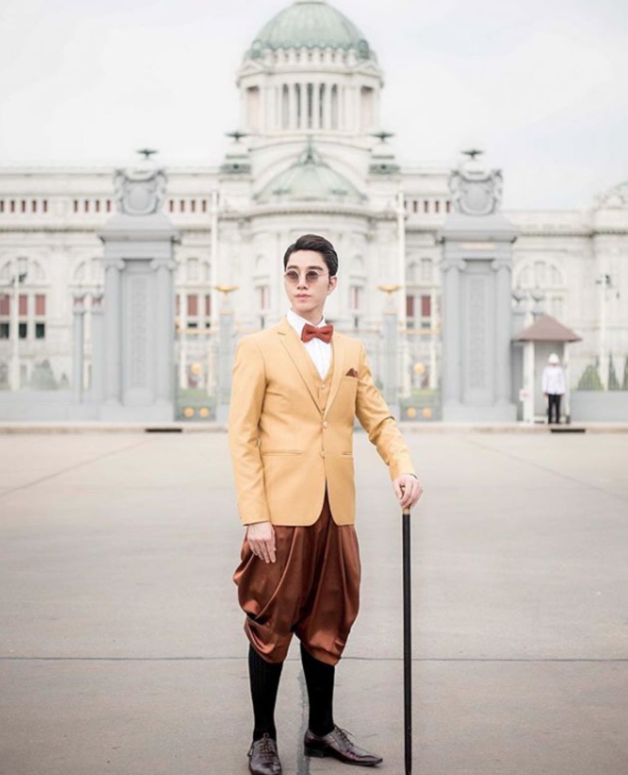 ลุคคุณหลวงก็หล่อมาก