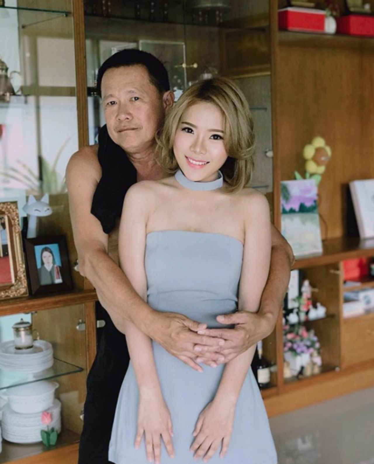 น้องเตยลูกสาวหมอแสง 