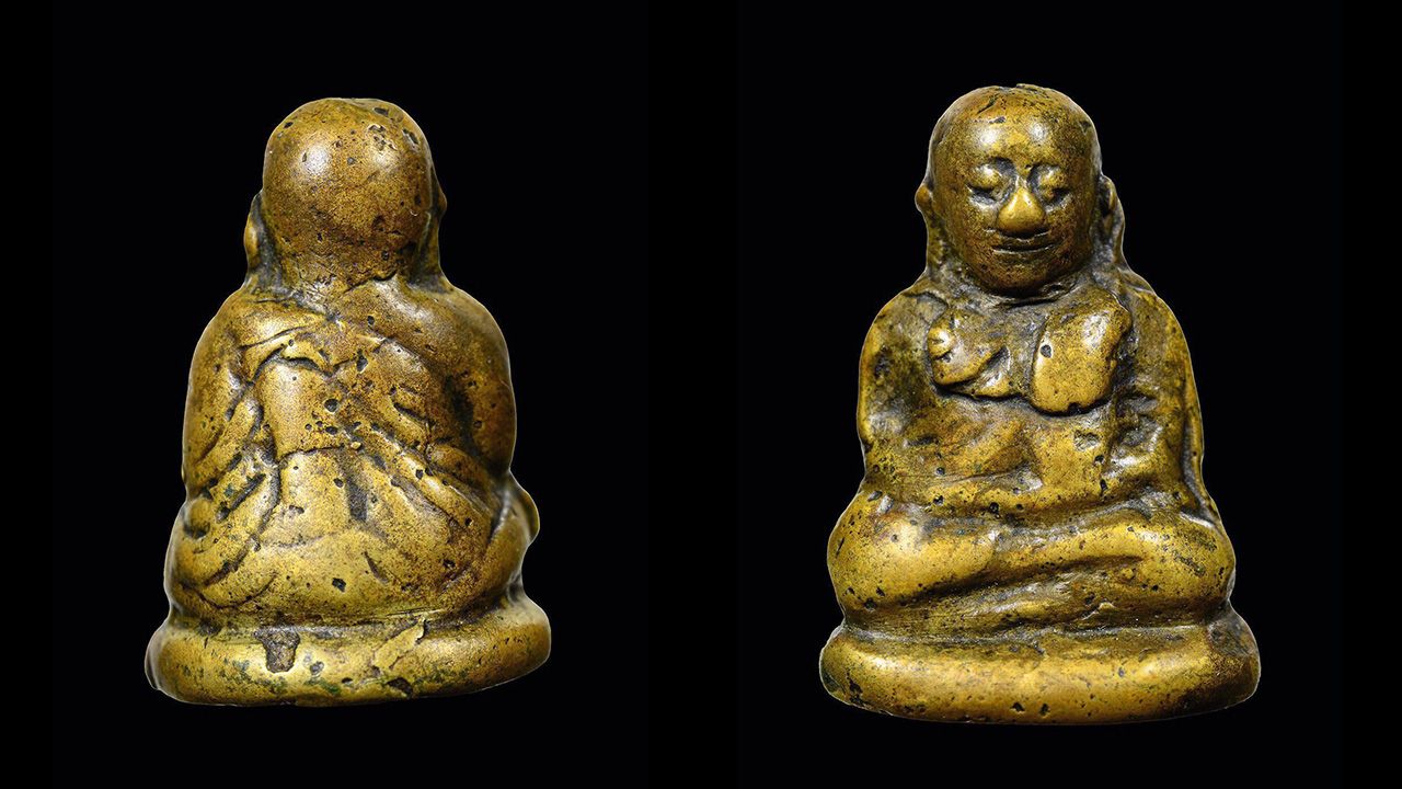 รูปหล่อจำลอง พิมพ์ขี้ตา หลวงพ่อเงิน วัดบางคลาน ของทัศนัย สุทัศน์ ณ อยุธยา.