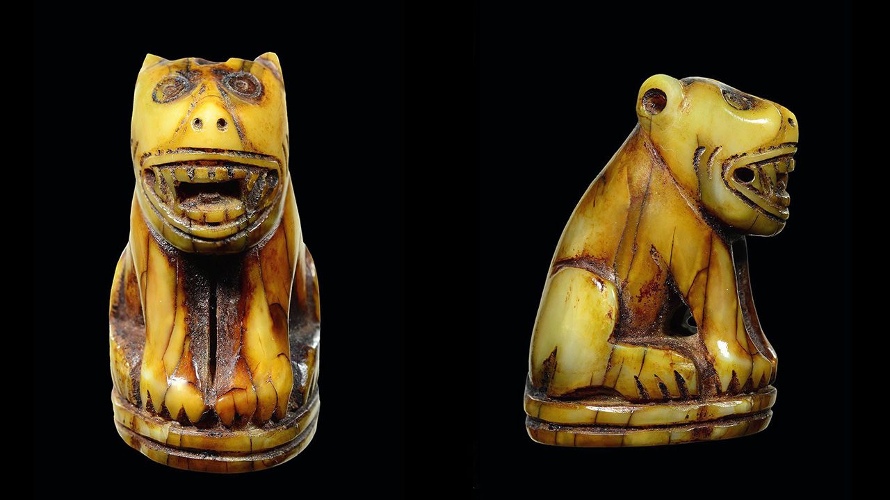 เขี้ยวเสือแกะอ้าปาก หลวงพ่อปาน วัด คลองด่าน ของโทนทองพระเครื่อง.