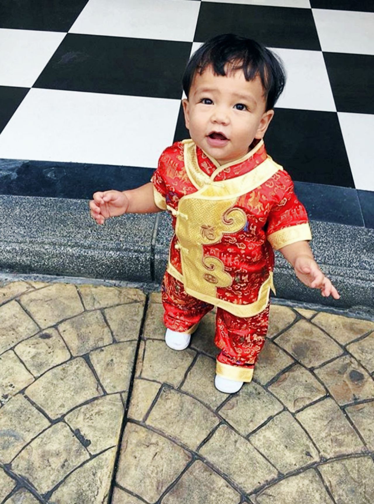 น้องควินน์ ลูกแม่เจน-พ่อพอล