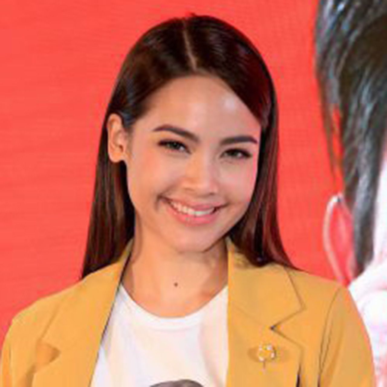 แฟนคลับ 399 คนฟินทั่วหน้า ที่ ญาญ่า-อุรัสญา ปิดรีสอร์ตเขาใหญ่ จัดมีตติ้งให้ใกล้ชิด 2 วัน 1 คืน ญาญ่าทำการ์ดเองกับมือ เขียนให้แฟนๆทุกคน น่ารักสุดๆ!