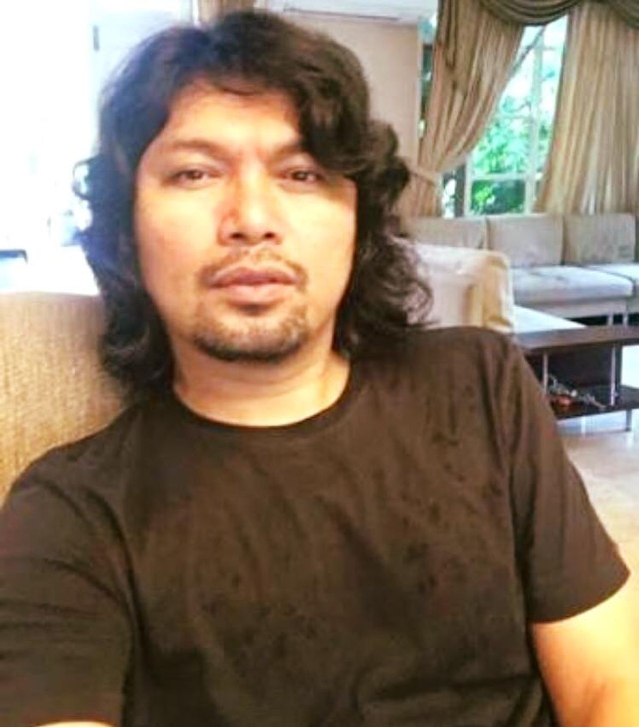 เสก โลโซ