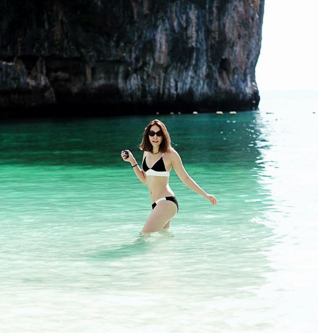 แพร ขาวมากๆ