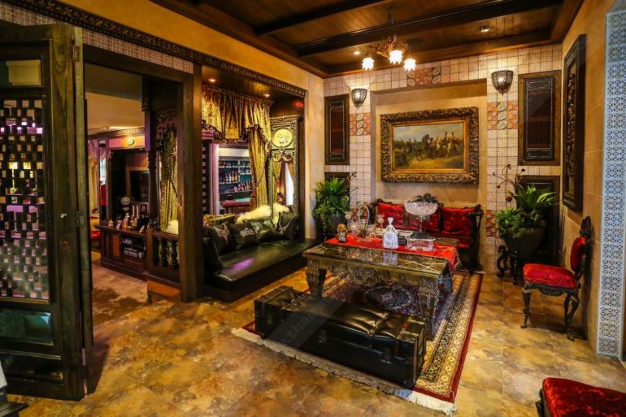 Lounge ขนาดกลางในห้องนอนสุดหรู