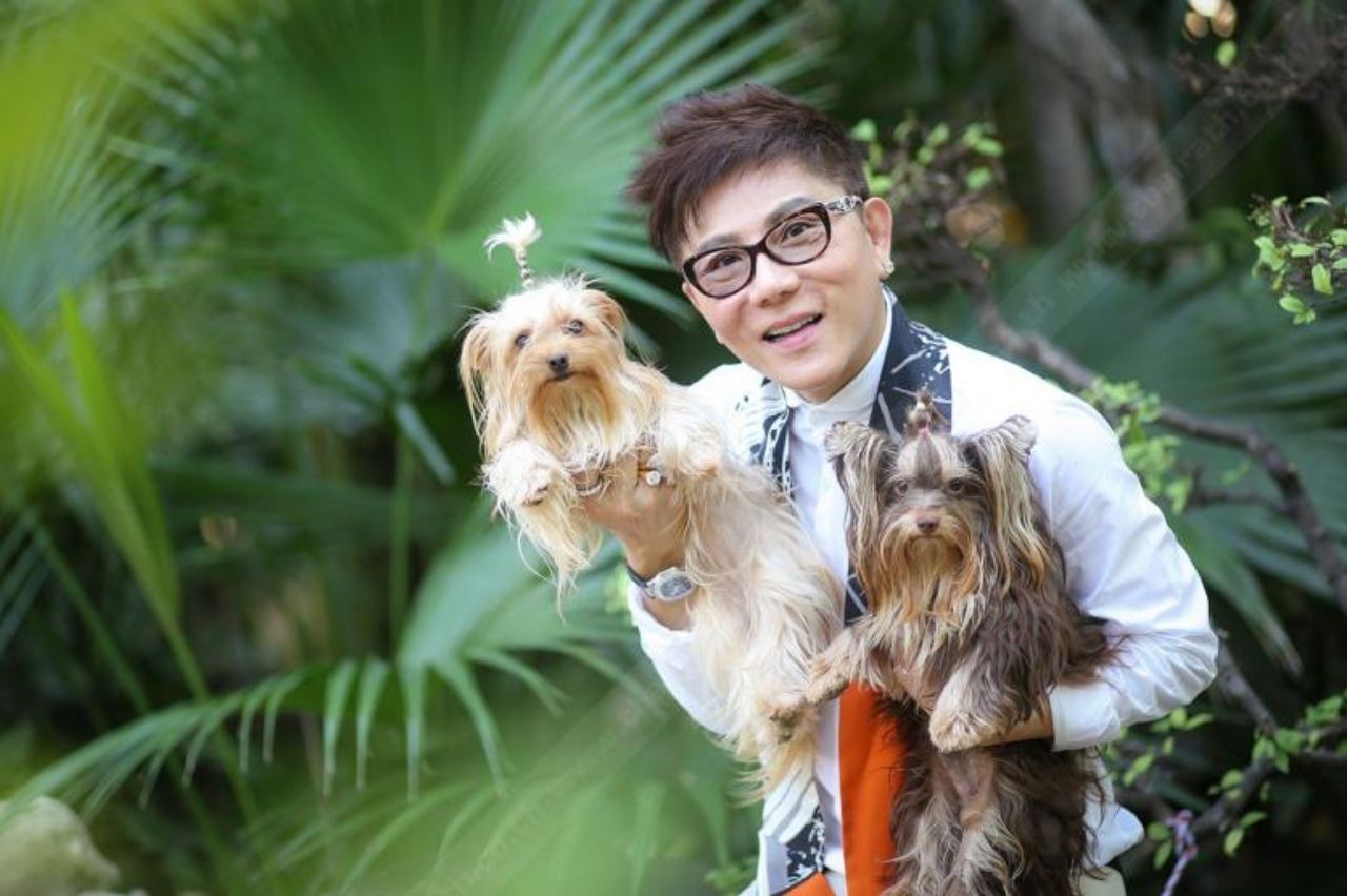 ถ่ายกับน้องหมาตัวโปรด