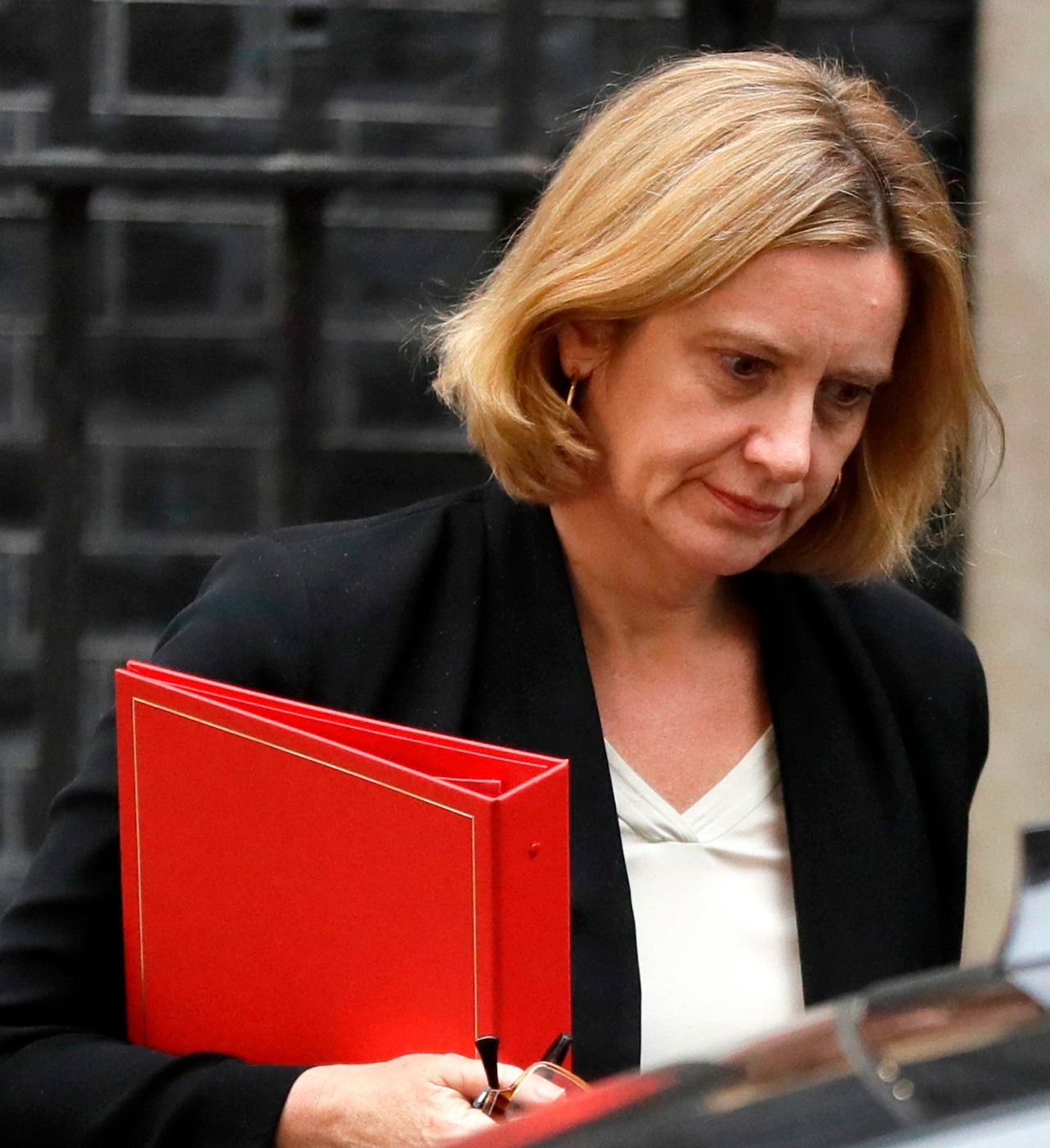 นางแอมเบอร์ รัดด์ ลาออกจากตำแหน่งรมว.มหาดไทยเมื่อ 29 เม.ย.