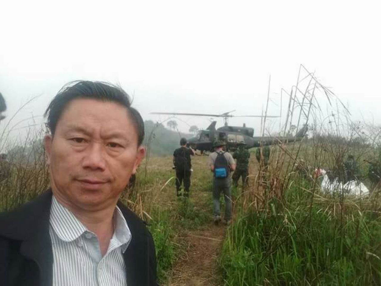 นายทวีศักดิ์ ยอดมณีบรรพต กำนันคนดังชาวม้ง