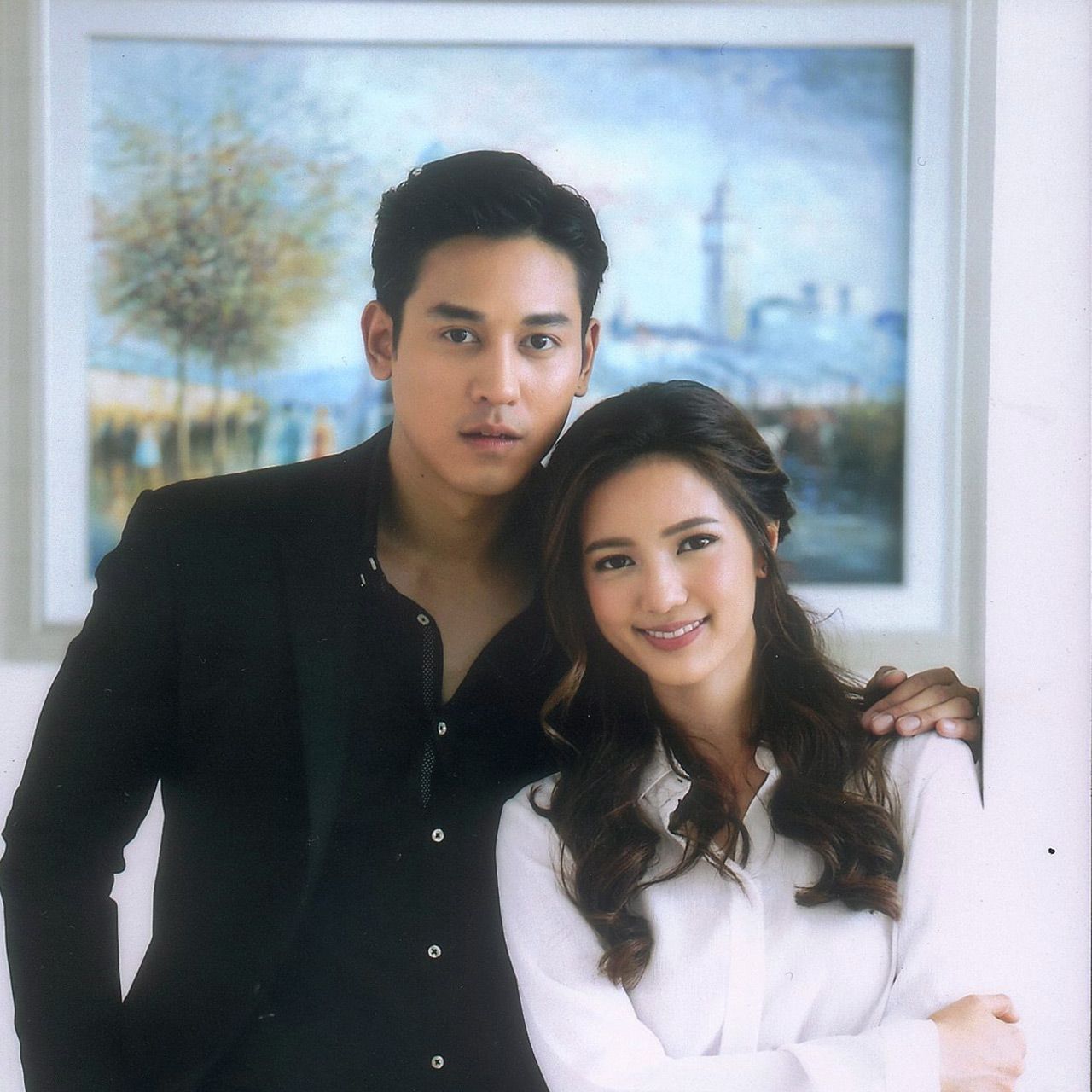 หันไปดูละครเย็น “คุณแม่สวมรอย” ของช่อง 3 ก็ไม่ได้มาเล่นๆ เพราะเรตติ้งตอนล่าสุดกระฉูดขึ้นไปเกือบแตะ 6 แล้ว...แสดงว่าคนเริ่มวางมือถือแล้วหันมาดูทีวีกันมากขึ้น.