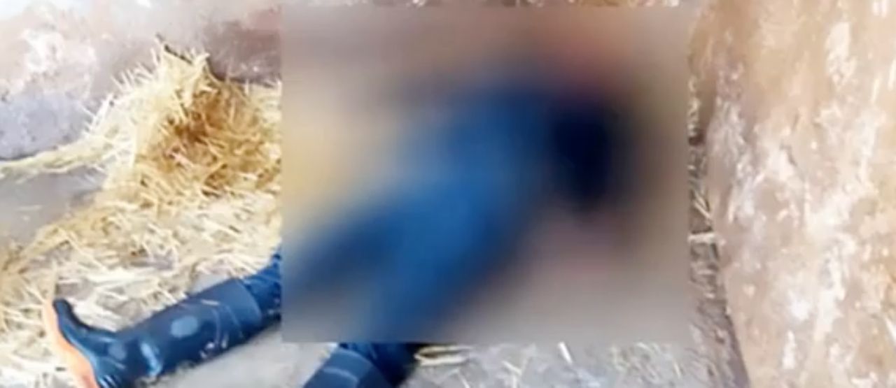  นายกุสตาโว เซอร์ราโน คาราบาจา เสียชีวิตอยู่ภายในกรง