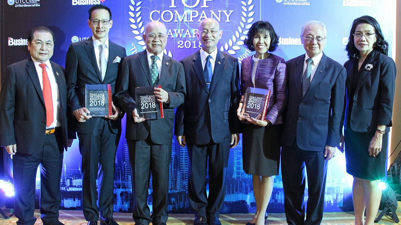ภูมิใจมาก ศ.นพ.เกษม วัฒนชัย องคมนตรี มอบรางวัล Thailand Top Company Awards 2018 สุดยอดองค์กรธุรกิจไทยแห่งปีให้แก่ 25 บริษัท โดยมี มนู เลียวไพโรจน์, แจ็ค มินทร์ อิงค์ธเนศ, สาระ ล่ำซำ และ กิตติยา โตธนะเกษม มาร่วมงานด้วย ที่โรงแรมดุสิตธานี วันก่อน.