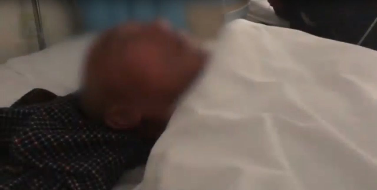 นายหลี่ผู้บาดเจ็บ