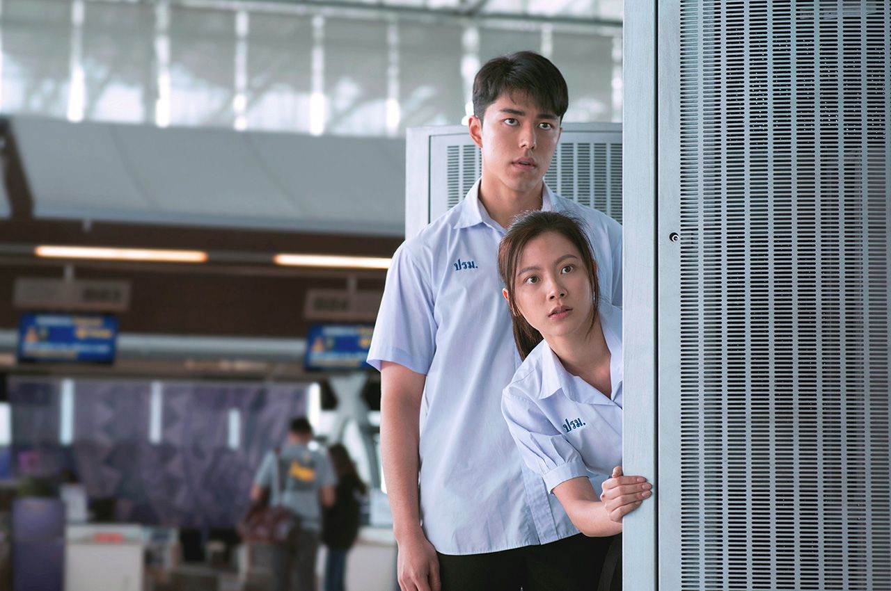 เพื่อนต้องช่วยเพื่อนทุกอย่าง...ตามจับผิดพ่อมีชู้ก็ต้องไปค่ะ