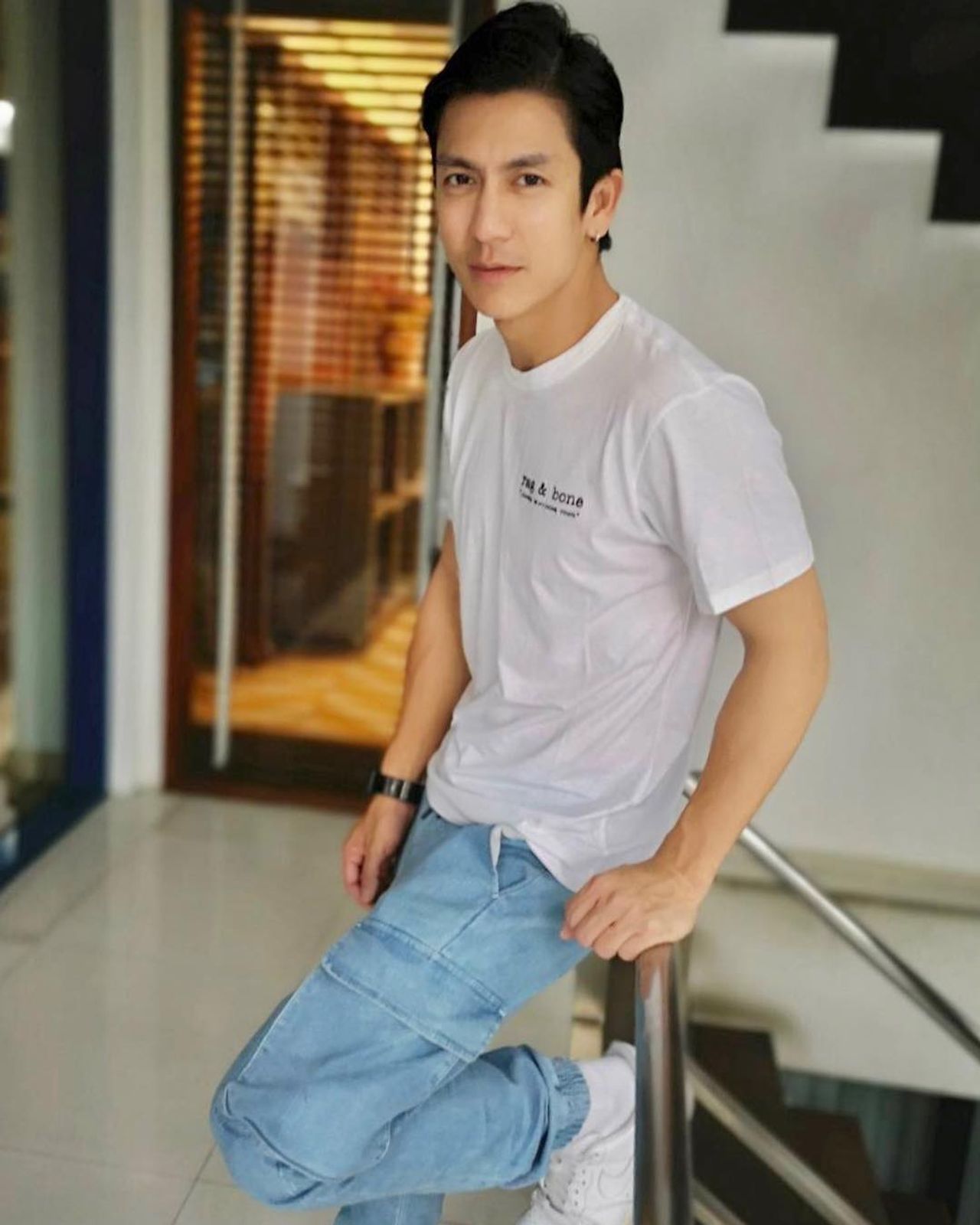 ติ๊ก เจษฎาภรณ์ ขอบคุณภาพจากไอจี @tik_pholdee