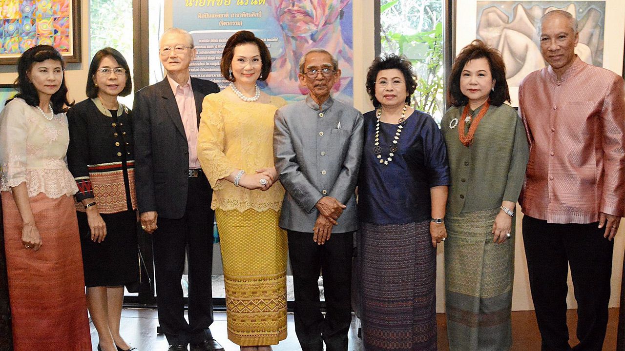 บ้านศิลปิน คุณหญิงปัทมา ลีสวัสดิ์ตระกูล เป็นประธานเปิดบ้านศิลปินแห่งชาติ พิชัย นิรันต์ โดยมี  ฉวีรัตน์  เกษตรสุนทร, พิมพ์รวี วัฒนวรางกูร, ประวิตร นิลสุวรรณากุล,  ปรารพ  เหล่าวานิช, พนิดา ไพศาลยกิจ  และ นุชนาถ วสุรัตน์ มาร่วมงานด้วย ที่ อ.แม่แตง จ.เชียงใหม่ วันก่อน.