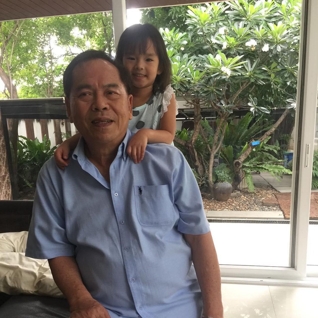 ไพวงษ์ เตชะณรงค์ และน้องปีใหม่ ขอบคุณภาพจากไอจี @pv_bonanza