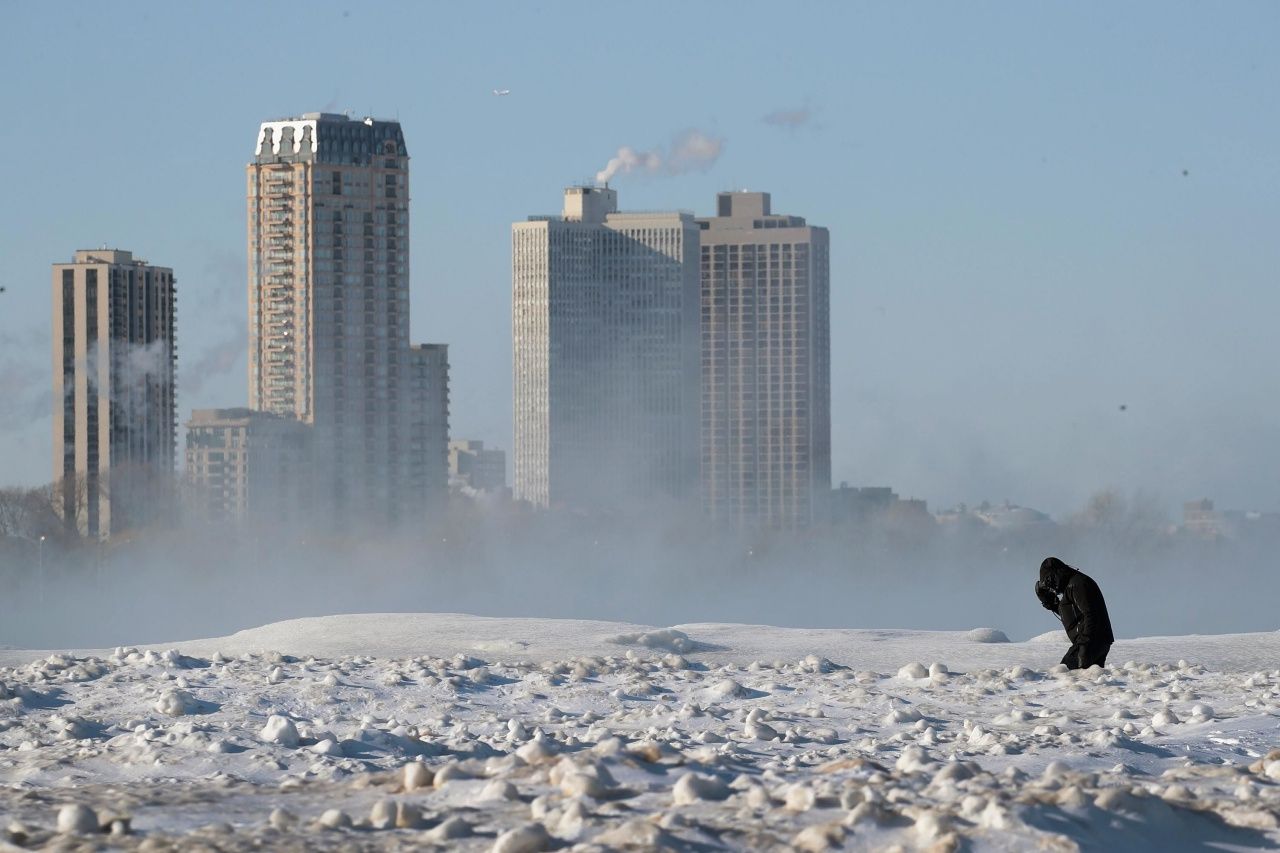 สภาพอากาศหนาวจัดในนครชิคาโก รัฐอิลลินอยส์