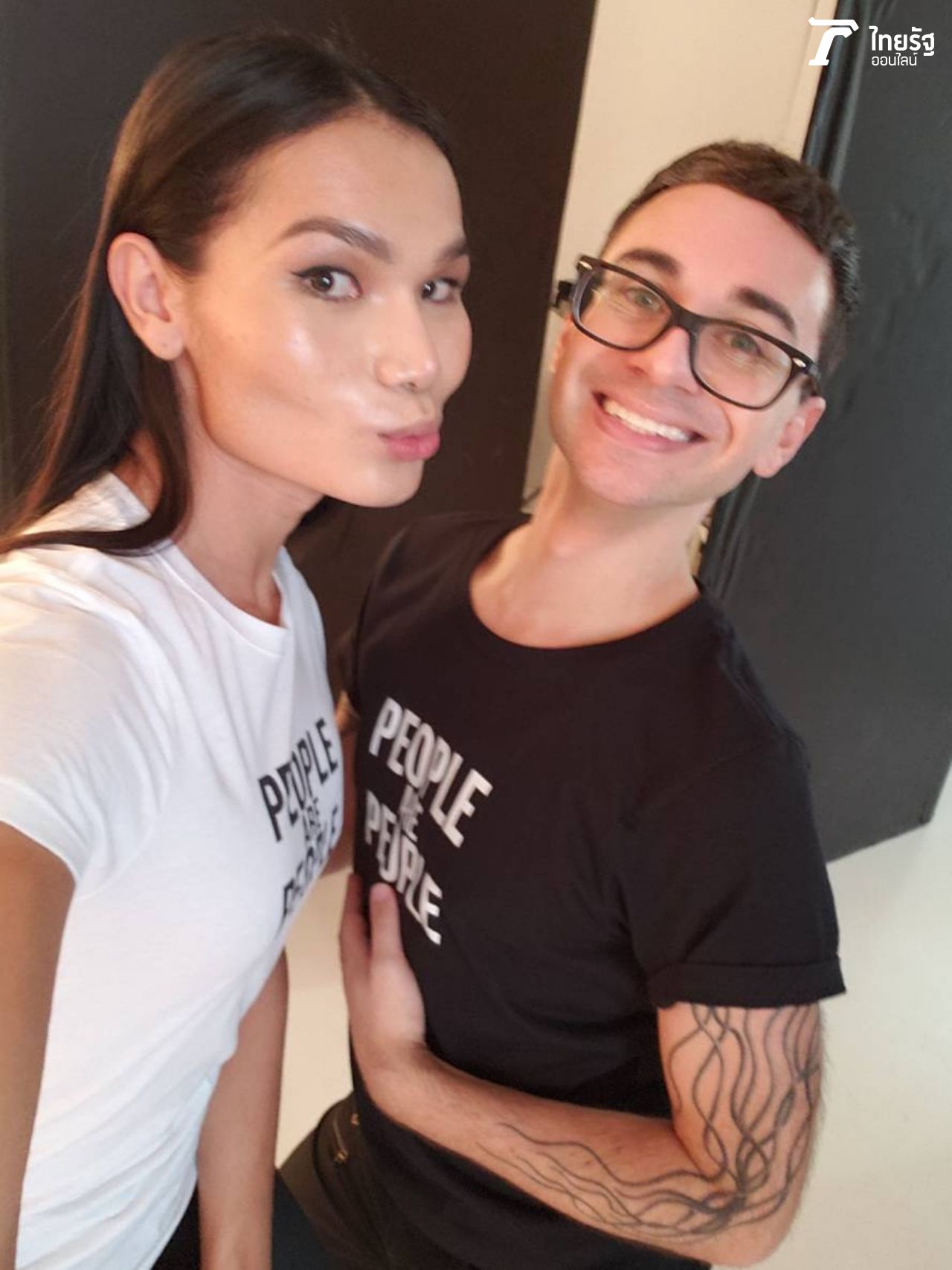 ดีไซเนอร์ดังระดับโลก คริสเตียน ซีรีอาโน Christian Siriano กับนางแบบสาวสองจากไทย มีมี่ เทา 