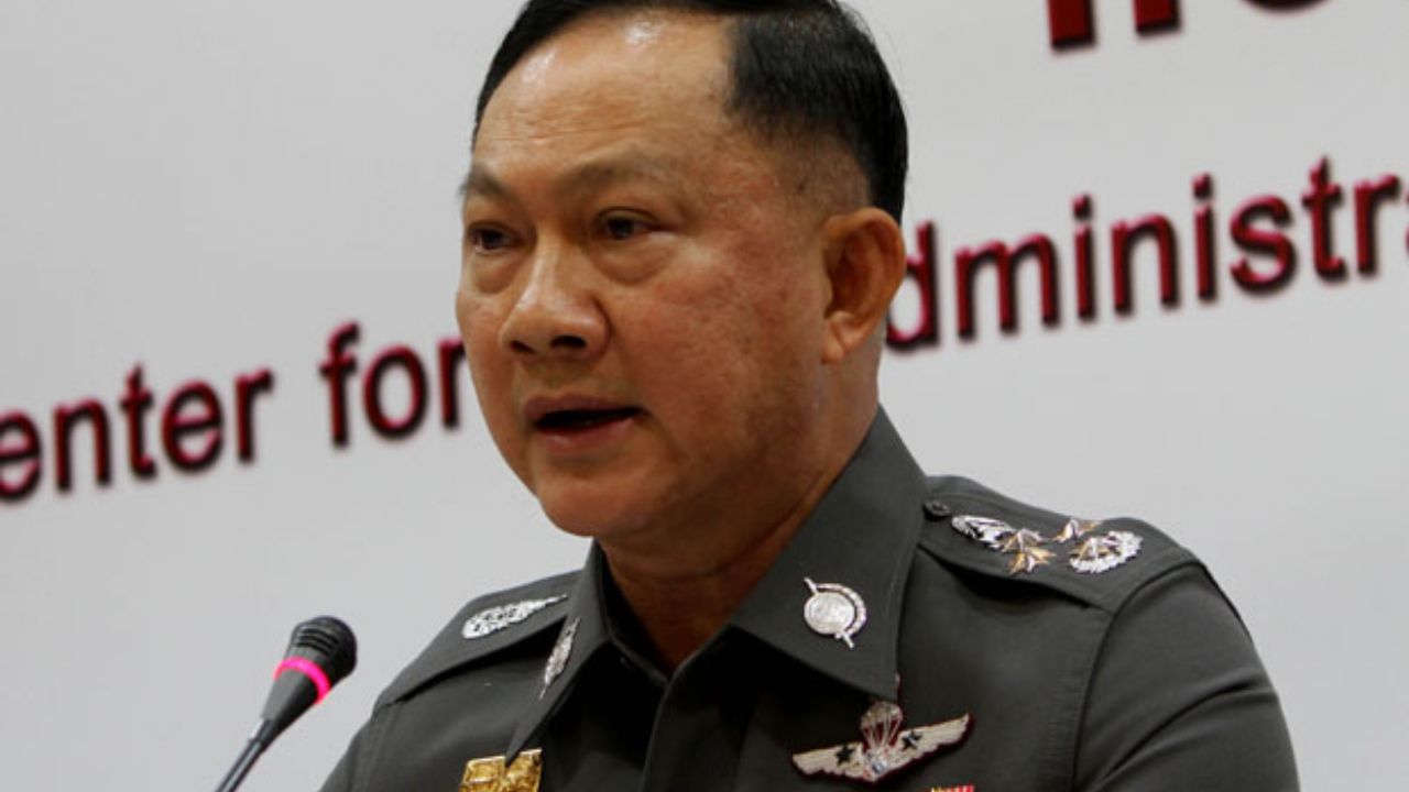 พลตำรวจเอก อดุลย์ แสงสิงแก้ว