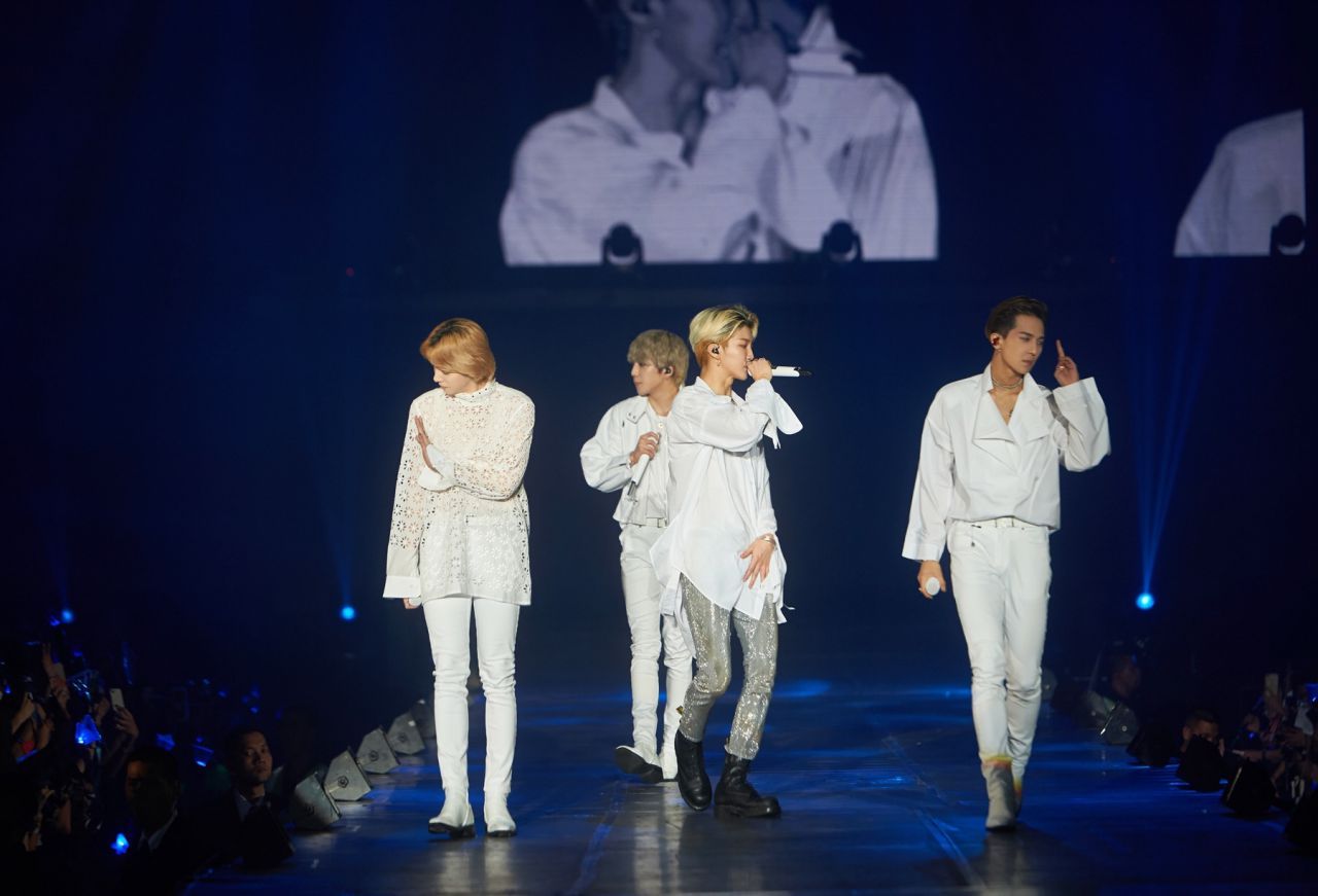 4 หนุ่มวินเนอร์ ใครก็ได้จ้า 