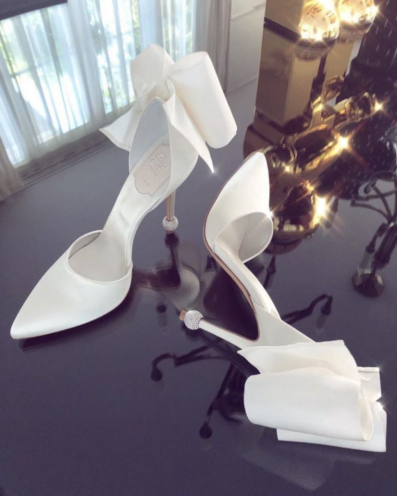 รองเท้าคู่สวย 