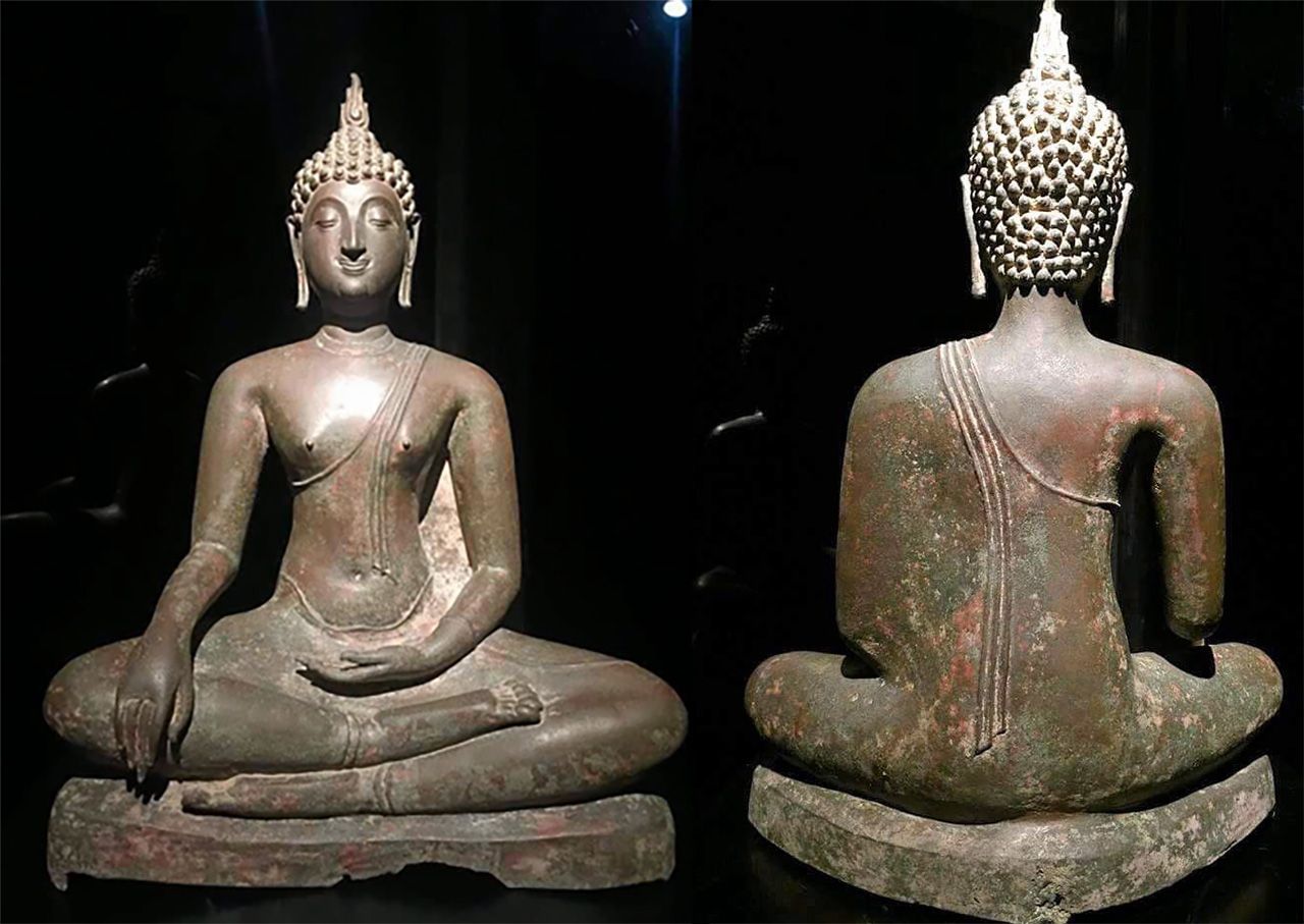 พระพุทธรูปบูชาสุโขทัย ยุคคลาสสิก หน้าตัก ๑๓ นิ้ว ของ เอก ไทยคอลเลกชัน.