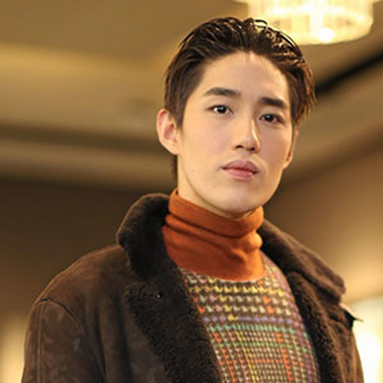 ฟิตหุ่นเป๊ะเพื่ออาหมวยแดนมังกร ต่อ–ธนภพ เป็นตัวแทนนักแสดงไทย เดินพรมแดงงาน Coach Lights Up Shanghai 8 ธ.ค.นี้ ที่เดอะบันด์ เซี่ยงไฮ้ ประเทศจีน...กรี๊ดสิคะรออาราย...ย.