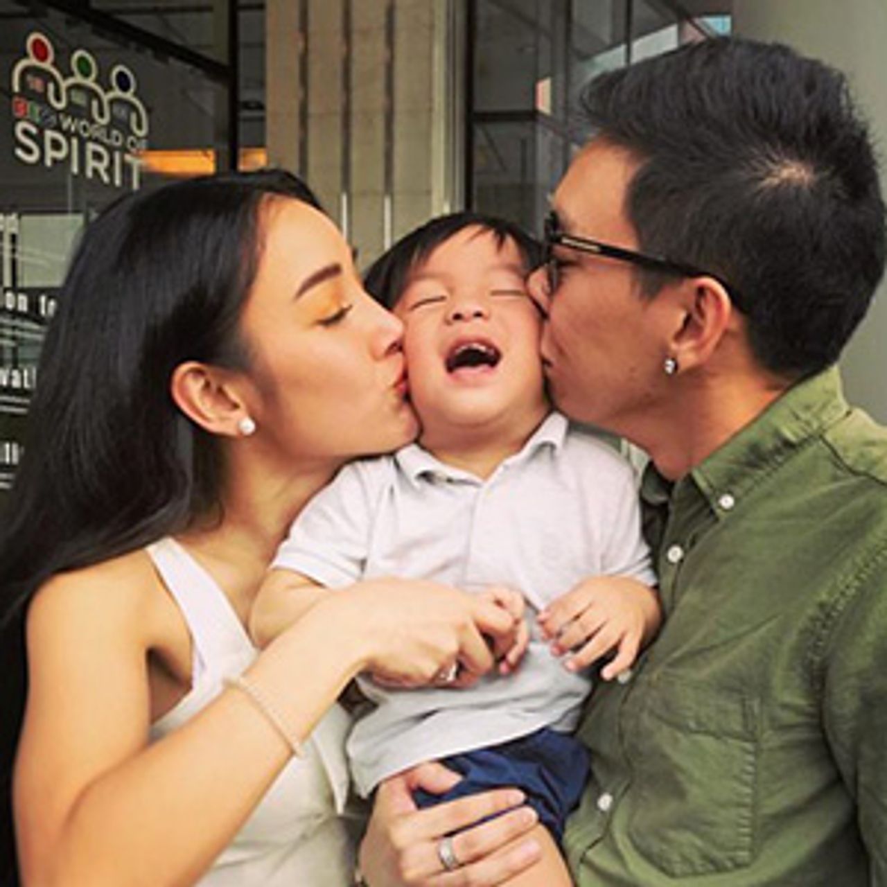 หลัง แพท-ณปภา ชัดเจนเป็นเพียงแม่น้องเรซซิ่ง ฟาก เบนซ์ เรซซิ่ง ก็โพสต์ไอจี เปิดพื้นที่พื้นขาว “โพสต์นี้สำหรับคนที่ต้องการคอมเมนต์ด่า เชิญระบาย”.