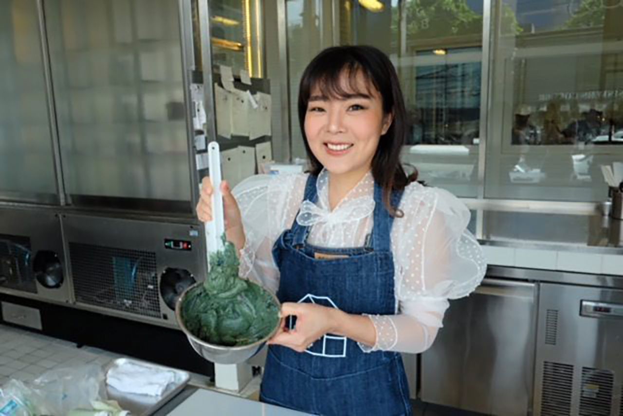 มันก็จะเขียวๆ หน่อย