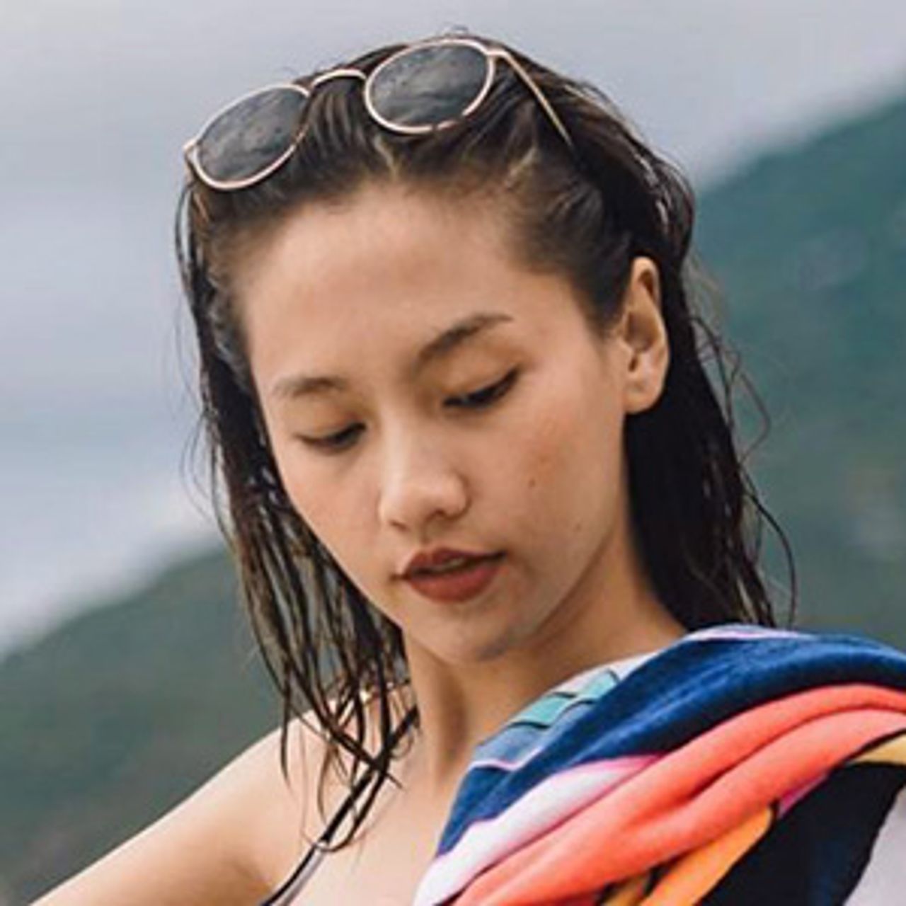 ไม่ได้โพสต์บ่อย แต่นานๆจะเซ็กซี่ยังนี้จึงมีค่า วาร์ปไปส่อง IG เมทัล สุขขาว ถึงกับตาค้างเมื่อเห็นภาพในชุดทูพีซโพสเอียงโชว์ทั้งหน้าอกและบั้นท้าย... พี่โดม ช่างมีบุญแท้ๆ!