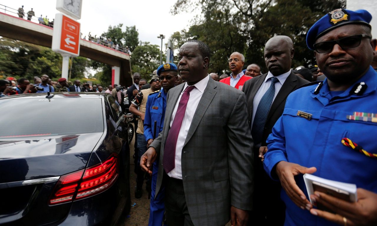 เฟรด มาเตียงกี เลขาธิการคณะรัฐมนตรีฝ่ายความมั่นคงแห่งชาติ