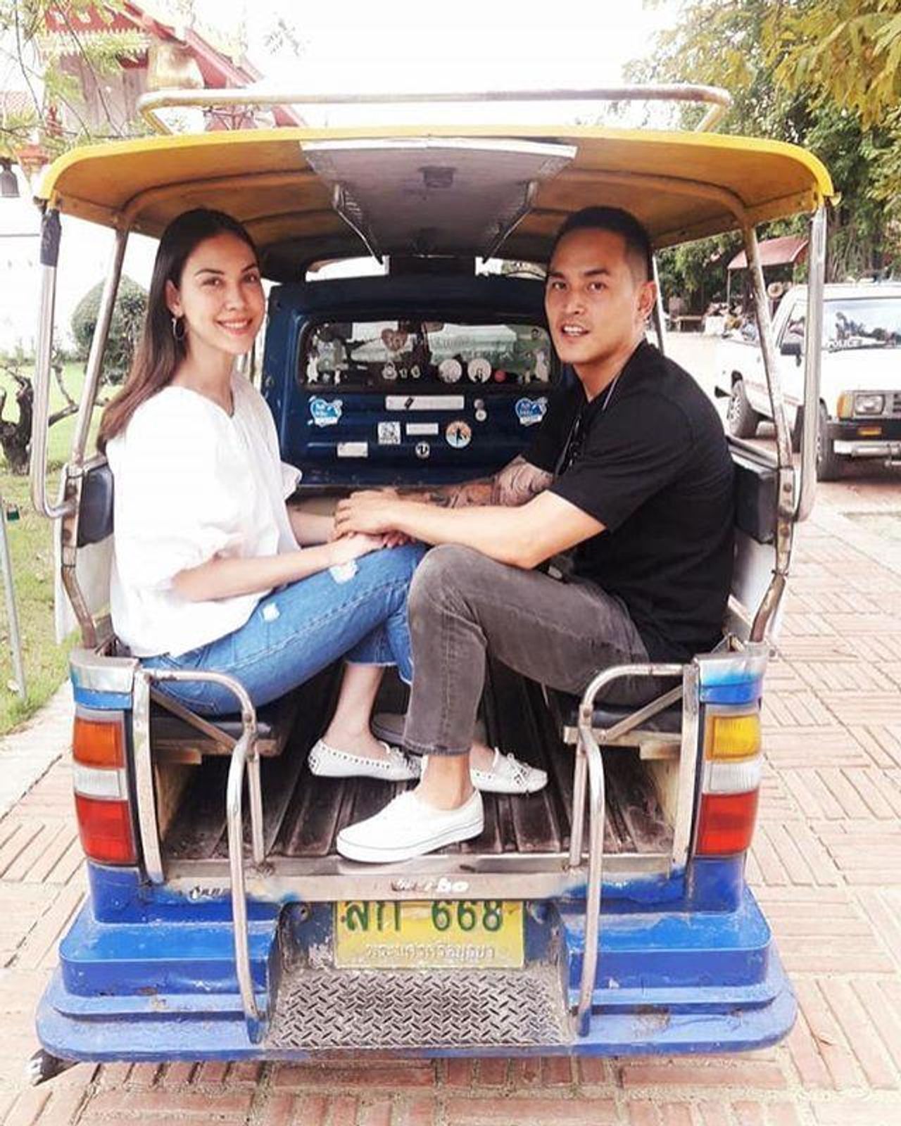 สงกรานต์-แมท ขอบคุณภาพจากในอินเทอร์เน็ต