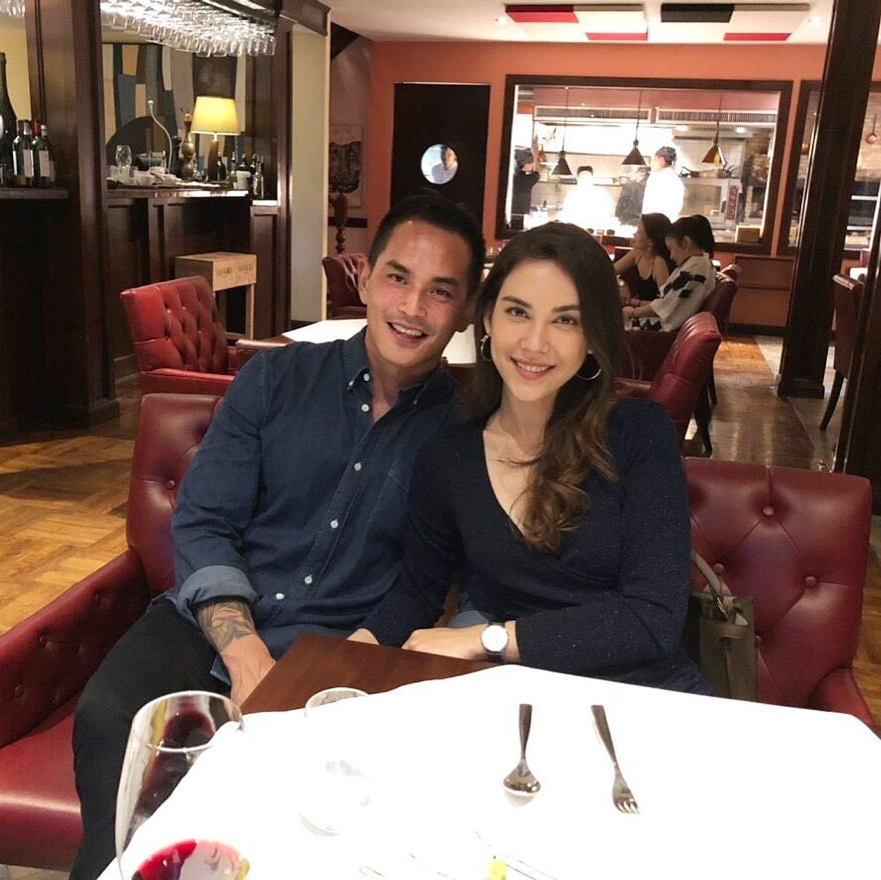 สงกรานต์-แมท ขอบคุณภาพจากไอจี @mattperanee