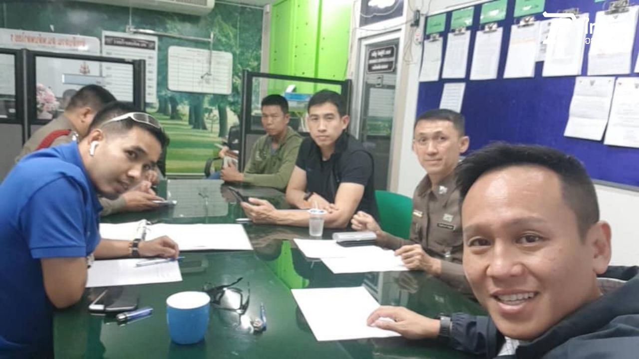 รอยยิ้มทีมงาน หลังทราบข้อมูลว่าน้องปลอดภัย 