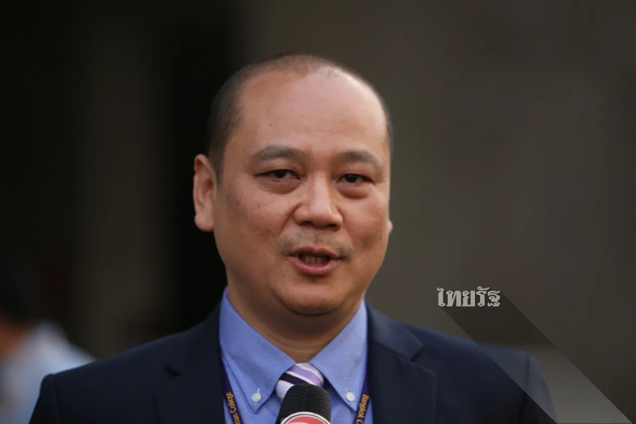 ศุภกิจ จิตคล่องทรัพย์ ผู้อำนวยการโรงเรียนกรุงเทพคริสเตียนวิทยาลัย