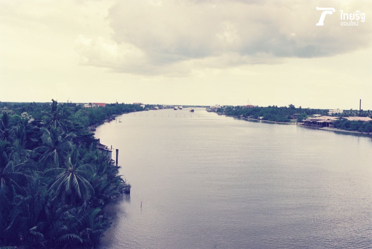 แหลม​ตะลุมพุก จ.​นครศรีธรรมราช (ภาพถ่ายปี พ.ศ.2539) 